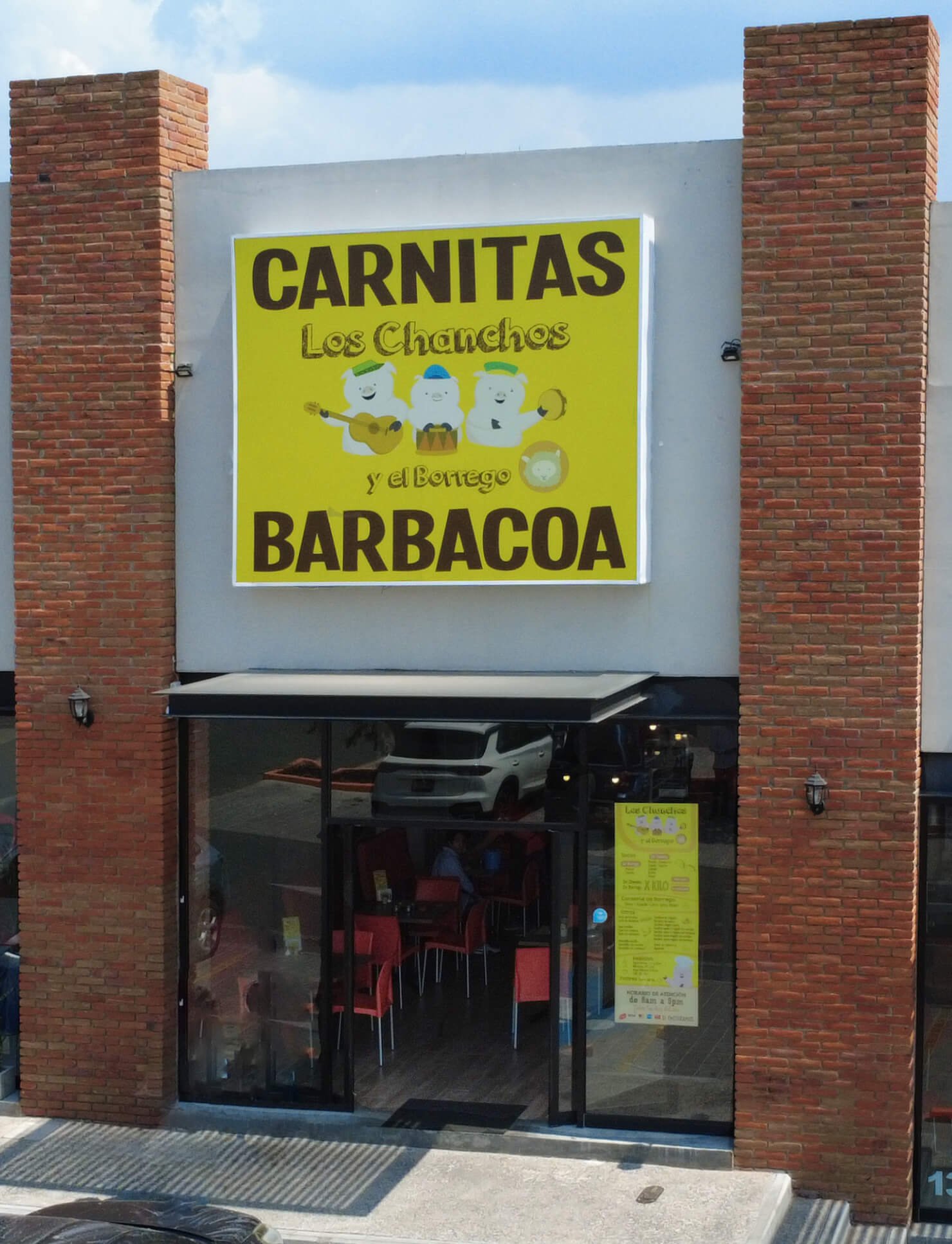 Plaza Manantial